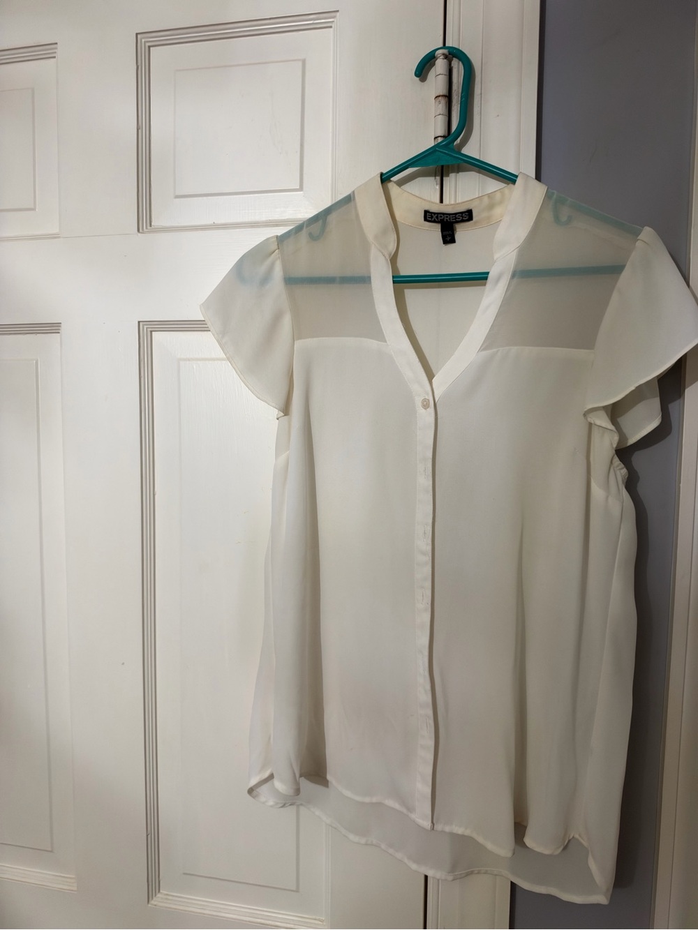 Express Sheer Cream Button-Front Flutter Sleeve Blouse